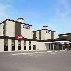Travelodge By Wyndham West Hotel Edmonton